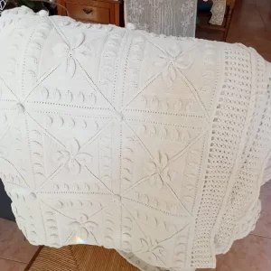 Copriletto uncinetto filo